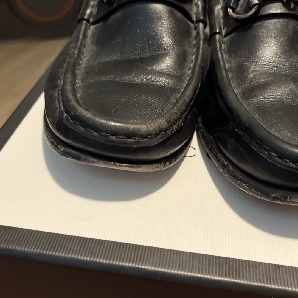 Black Gucci loafers. Silver horsebit buckle - Picture 3 of 3